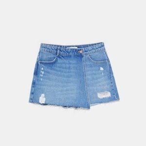 ZARA! Raw Hem, Denim Skort! Size S!